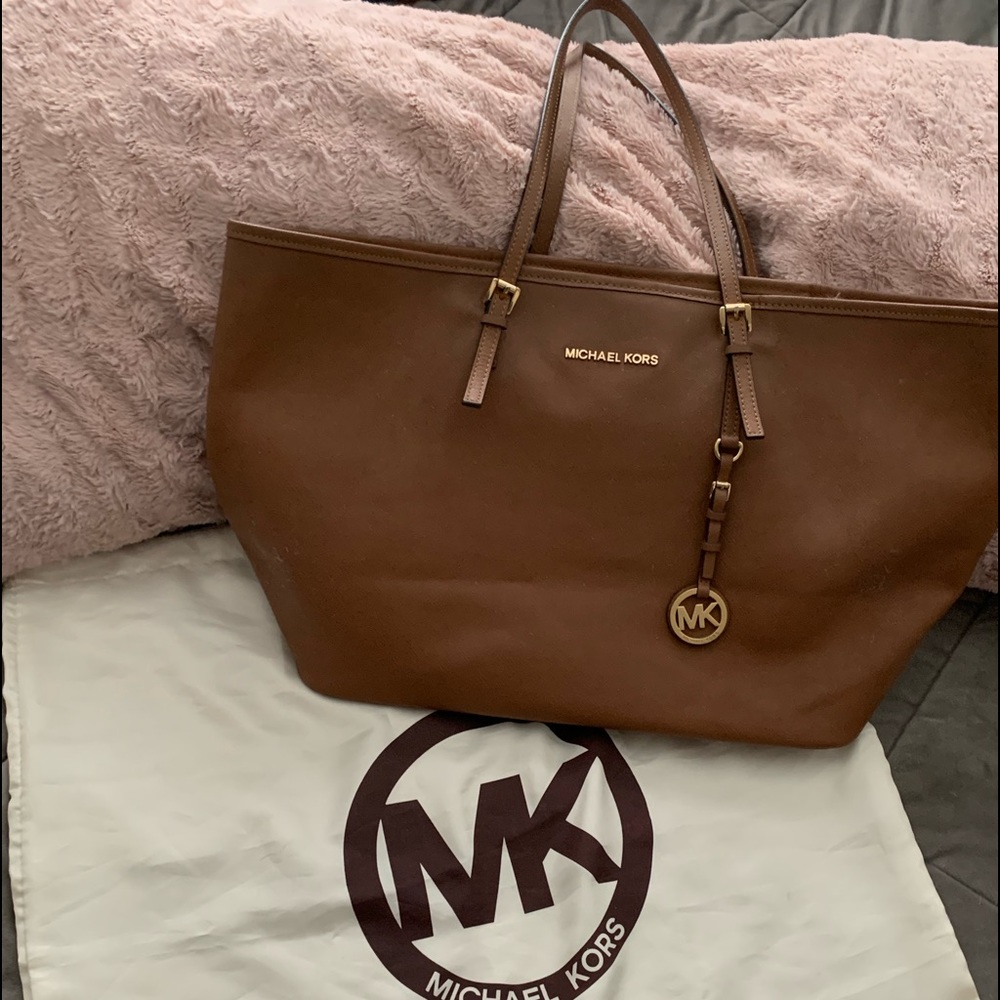 **SOLD** Michael Kors Large Jet Set tote